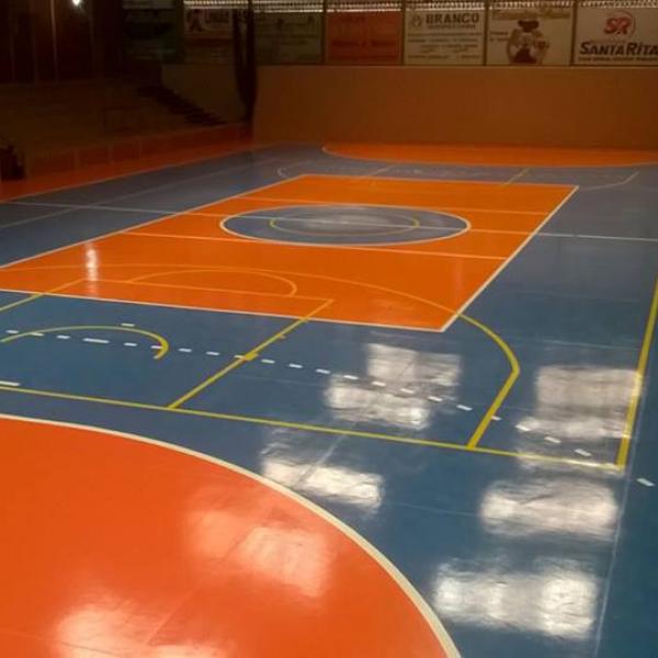 Quadras Poliesportivas - 03