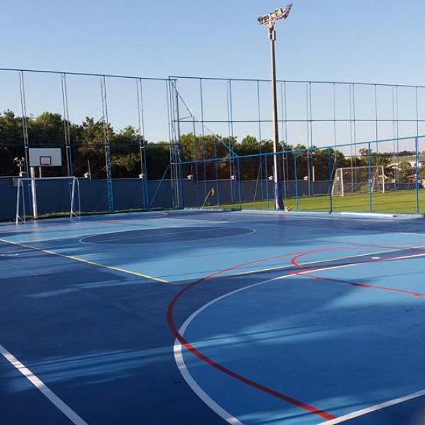 Quadras Poliesportivas - 04